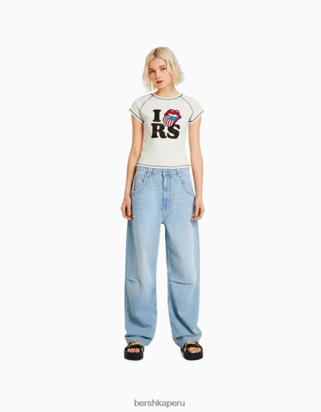 crema Bershka mujer camiseta de canalé de manga corta con estampado de piedras rodantes 806J6B514