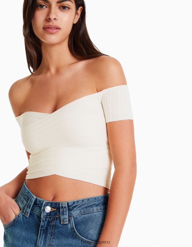 crema Bershka mujer top de punto de manga corta con detalle cruzado 806J6B413