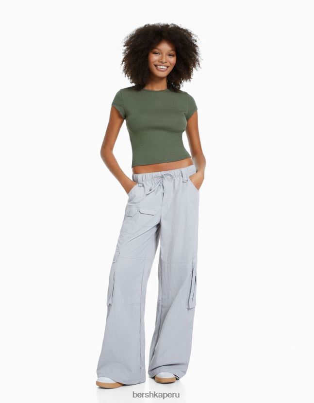 exclusivo Bershka mujer camiseta de canalé manga corta 806J6B345