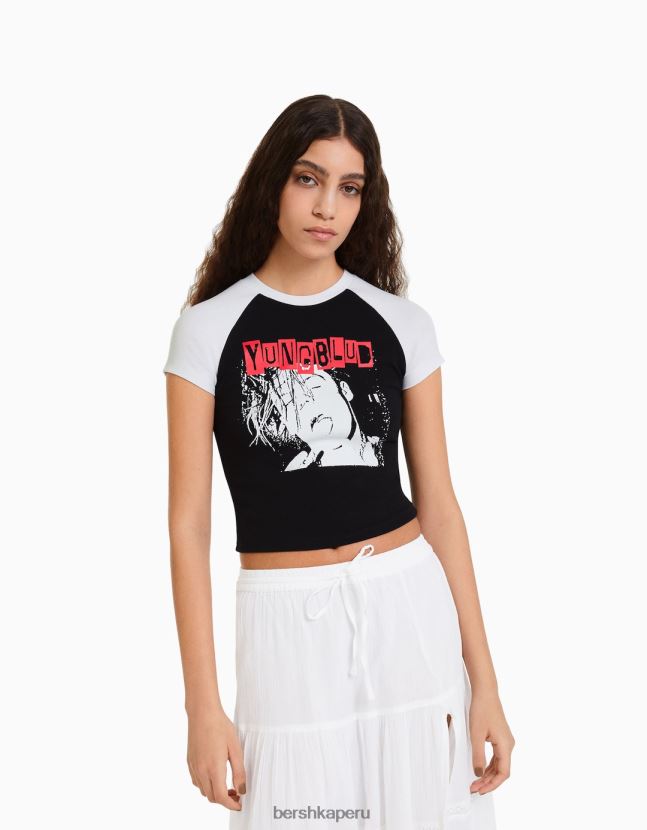gris Bershka mujer camiseta con estampado de yungblud y mangas raglán cortas 806J6B515