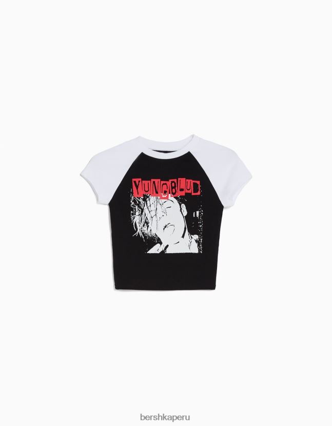 gris Bershka mujer camiseta con estampado de yungblud y mangas raglán cortas 806J6B515