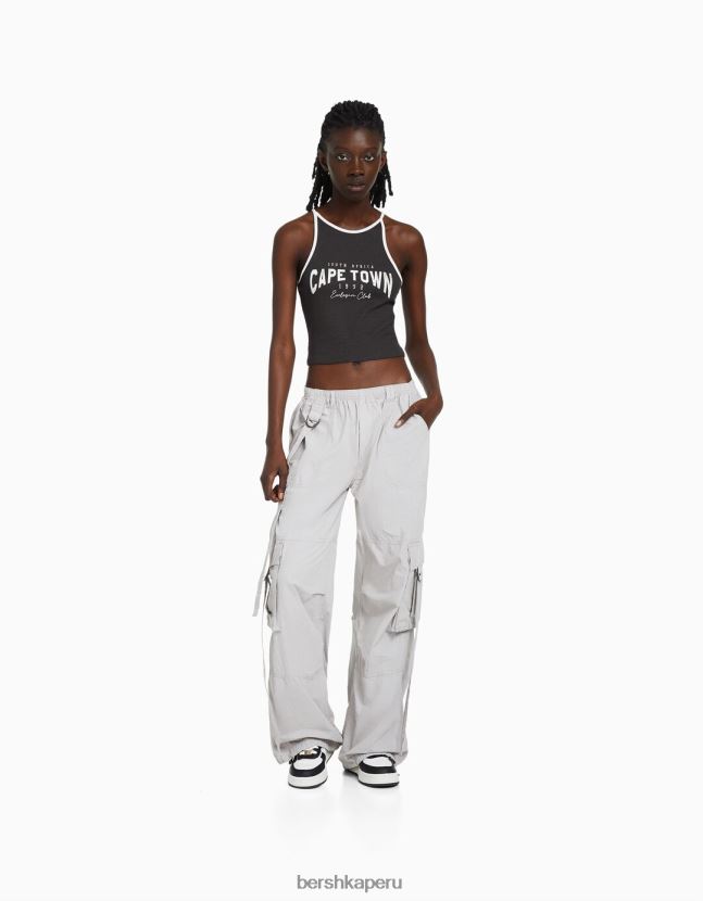 gris oscuro Bershka mujer camiseta de canalé estampada con tirantes 806J6B887