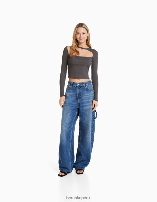 gris oscuro Bershka mujer camiseta de manga larga con escote asimétrico 806J6B473