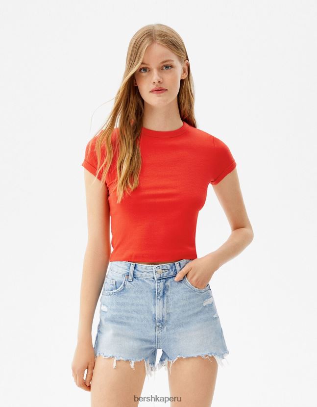 rojo Bershka mujer camiseta ajustada de manga corta 806J6B522