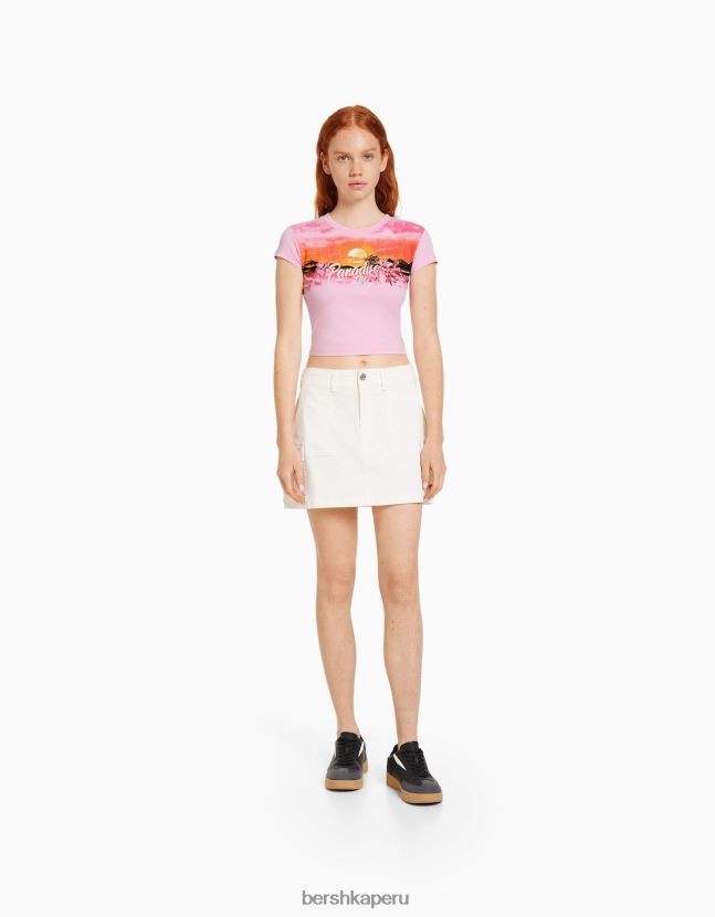 rosa Bershka mujer camiseta de manga corta con estampado 806J6B294