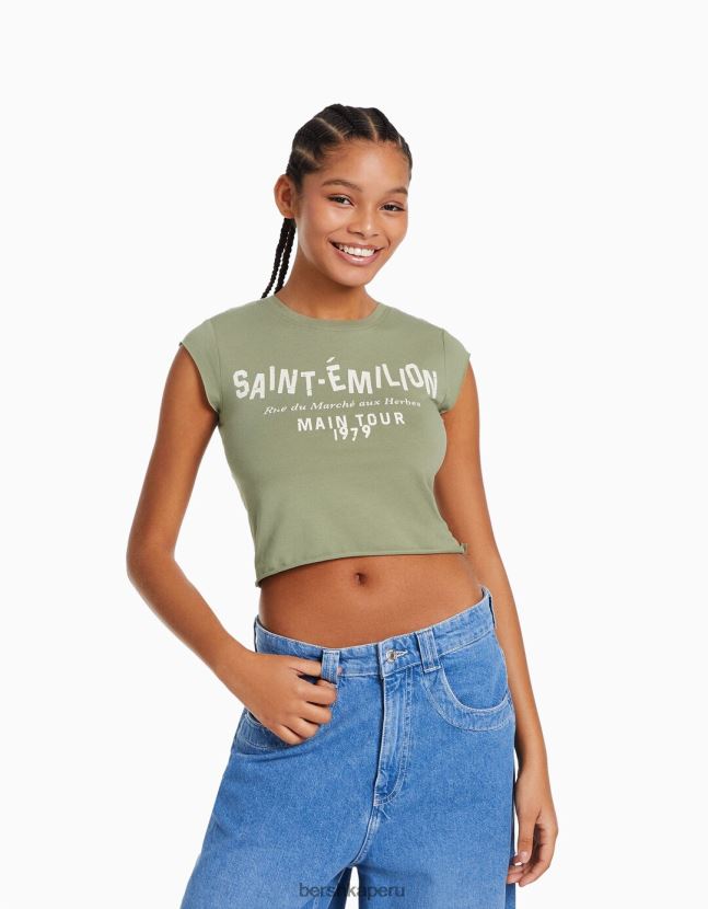 verde Bershka mujer camiseta cropped de manga corta con estampado 806J6B452