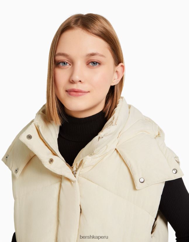 crema Bershka mujer chaleco acolchado de nailon oversize con capucha 806J6B1151