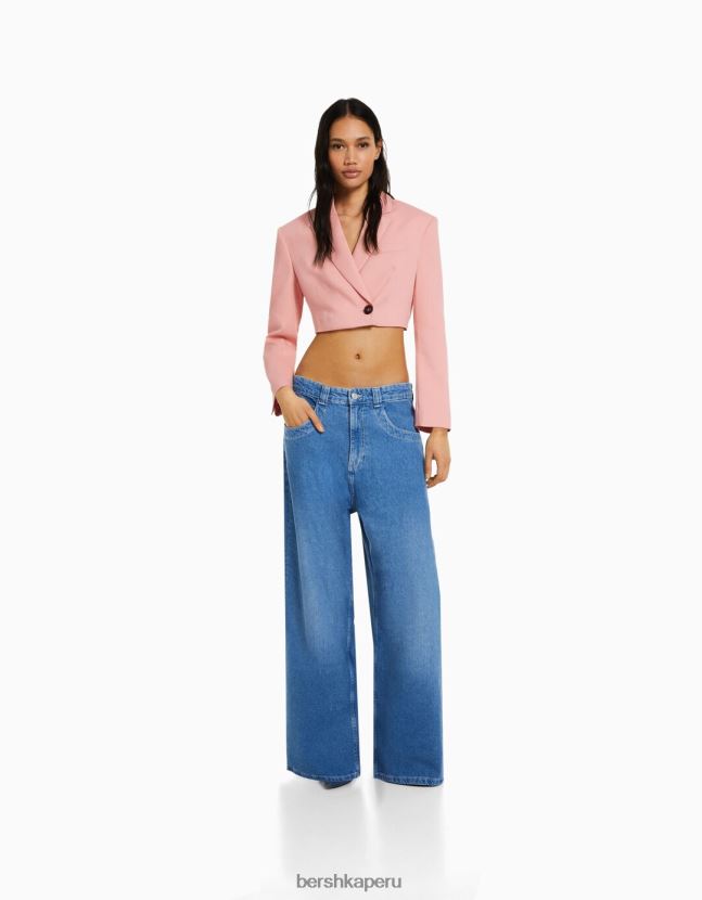 rosa Bershka mujer blazer corto de sarga de vestir 806J6B1207