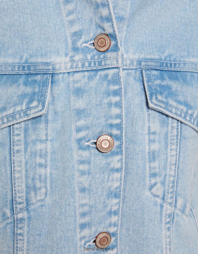 azul claro Bershka mujer chamarra de mezclilla corta 806J6B1103