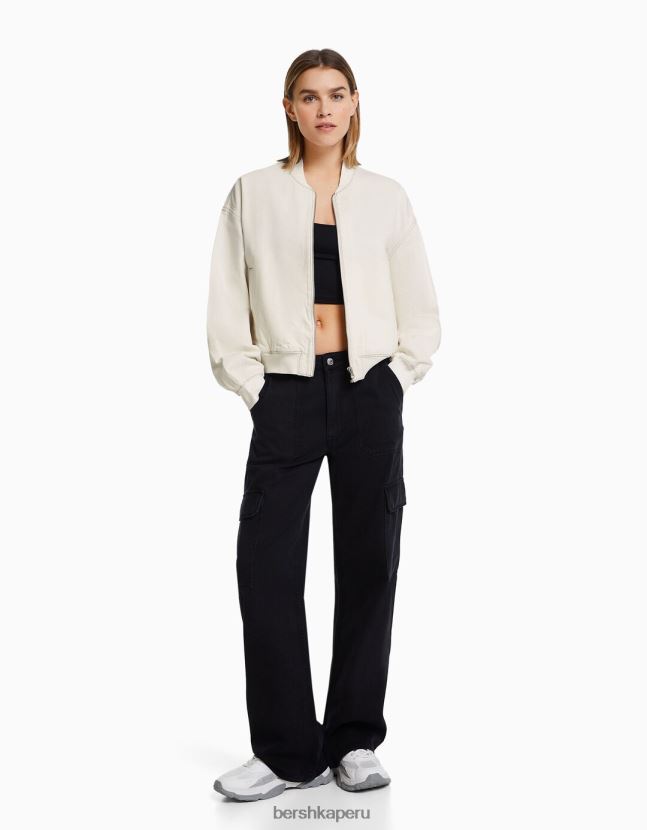 blanquecino Bershka mujer cazadora bomber vaquera con hilo en contraste 806J6B1169