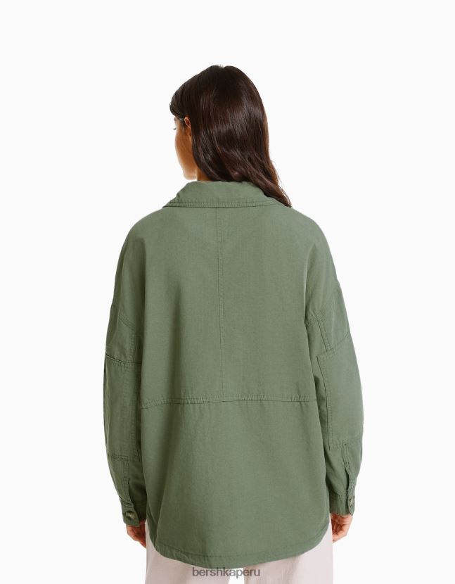 caqui Bershka mujer sobrecamisa de manga larga de algodón con bolsillos 806J6B1125