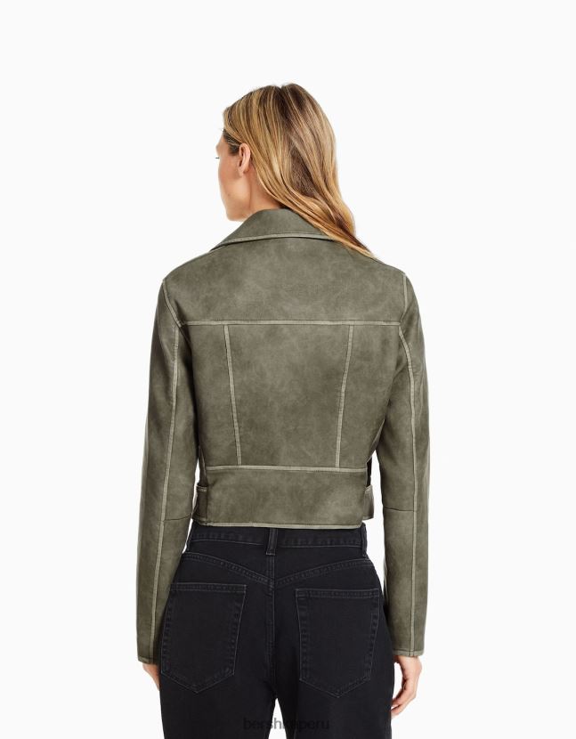 gris oscuro Bershka mujer cazadora biker de piel sintética descolorida con cinturón 806J6B1096