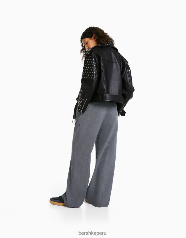 negro Bershka mujer chamarra biker oversize con tachuelas 806J6B1136
