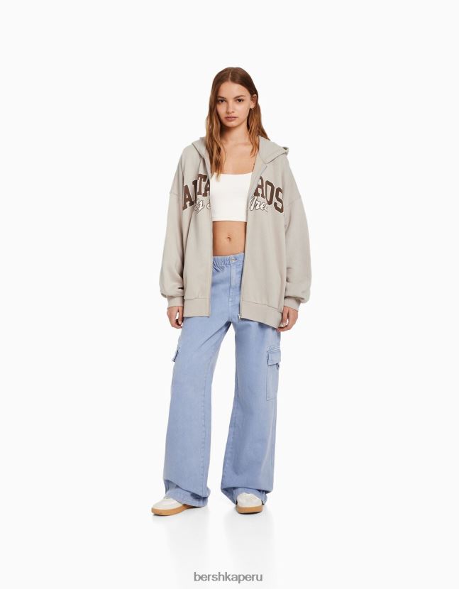 camello Bershka mujer sudadera con capucha y cremallera con estampado universitario 806J6B1272