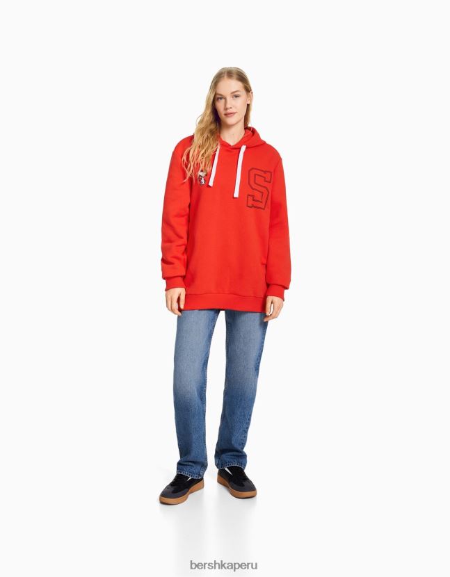 rojo Bershka mujer sudadera con bordado de snoopy 806J6B1240
