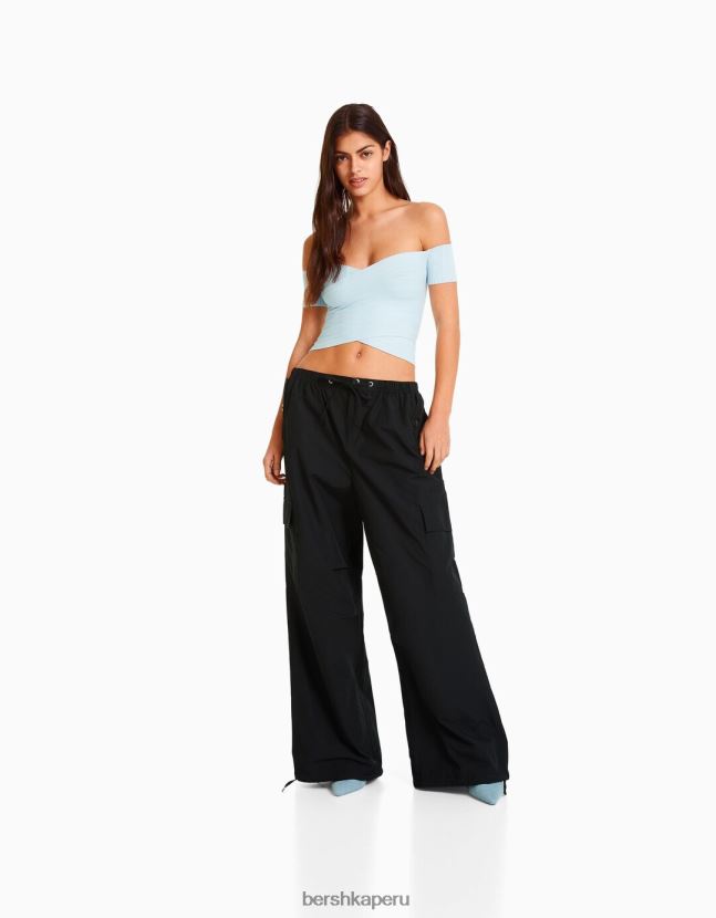 azul claro Bershka mujer jersey de manga corta con detalle cruzado 806J6B414