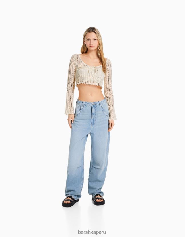 beige Bershka mujer suéter de crochet con mangas largas acampanadas 806J6B985