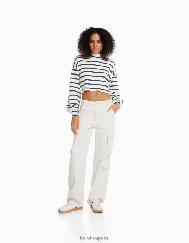 blanquecino Bershka mujer suéter corto 806J6B1035