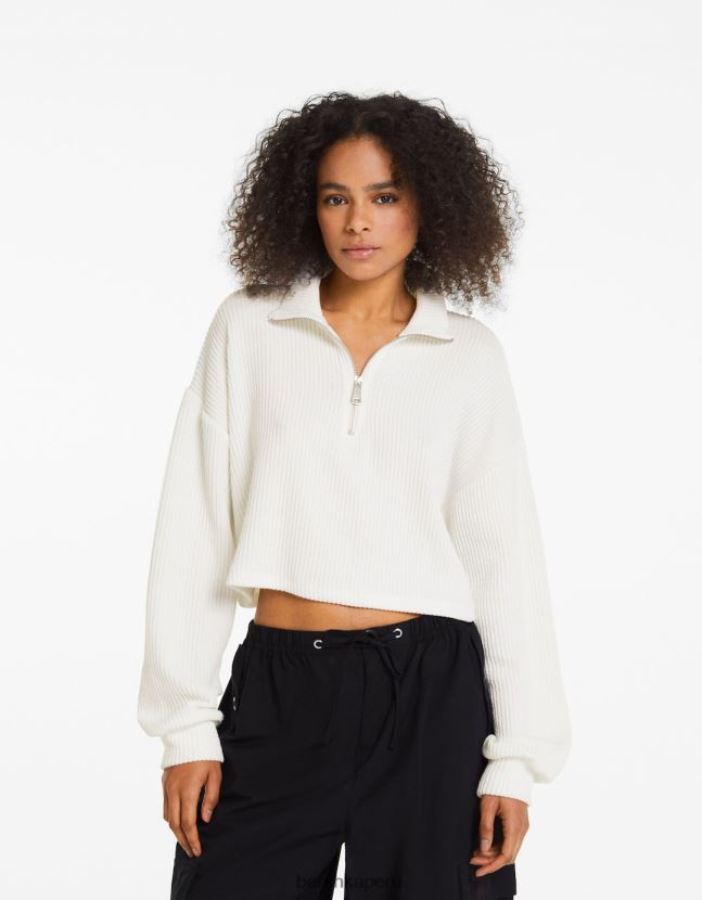 crema Bershka mujer suéter de punto con cuello alto y cremallera 806J6B1045