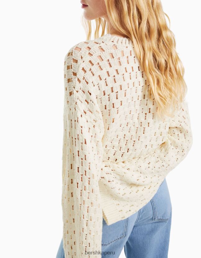 crema Bershka mujer suéter rústico de punto abierto con cuello redondo 806J6B996