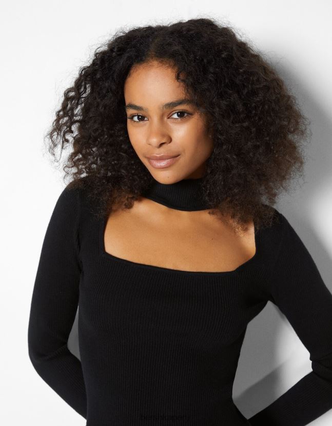 negro Bershka mujer jersey con diseño de gargantilla de tela 806J6B1041