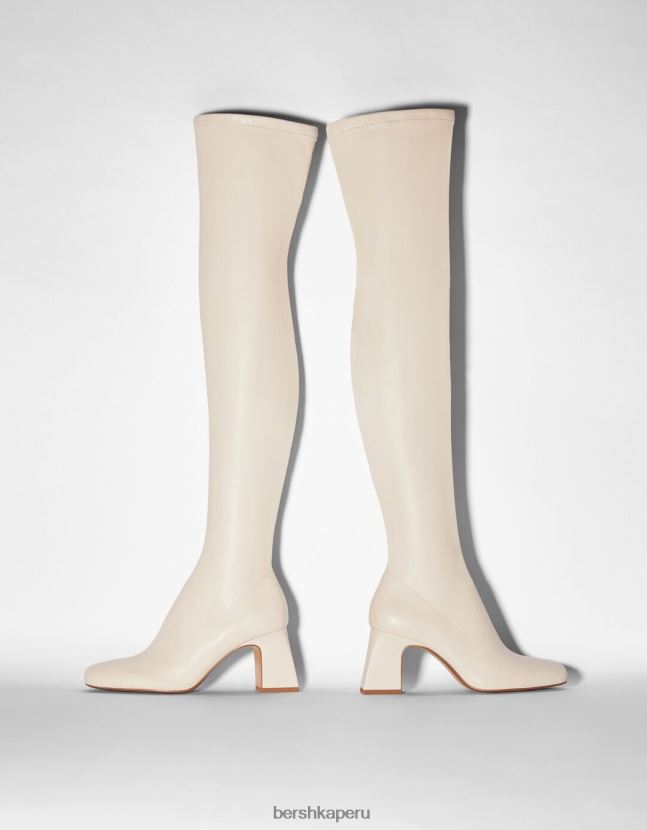 crudo Bershka mujer botas mosqueteras con tacón medio 806J6B2300