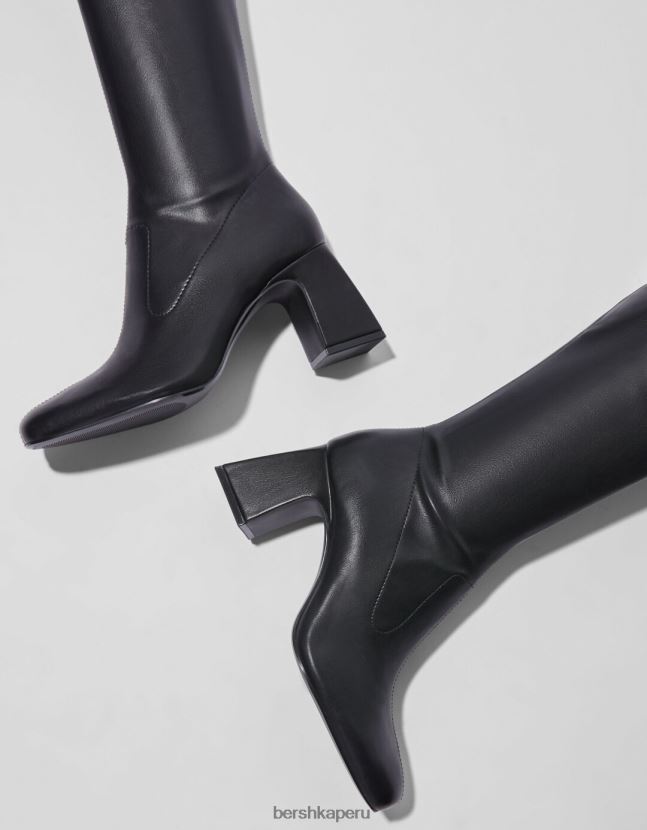 negro Bershka mujer botas mosqueteras con tacón medio 806J6B2299