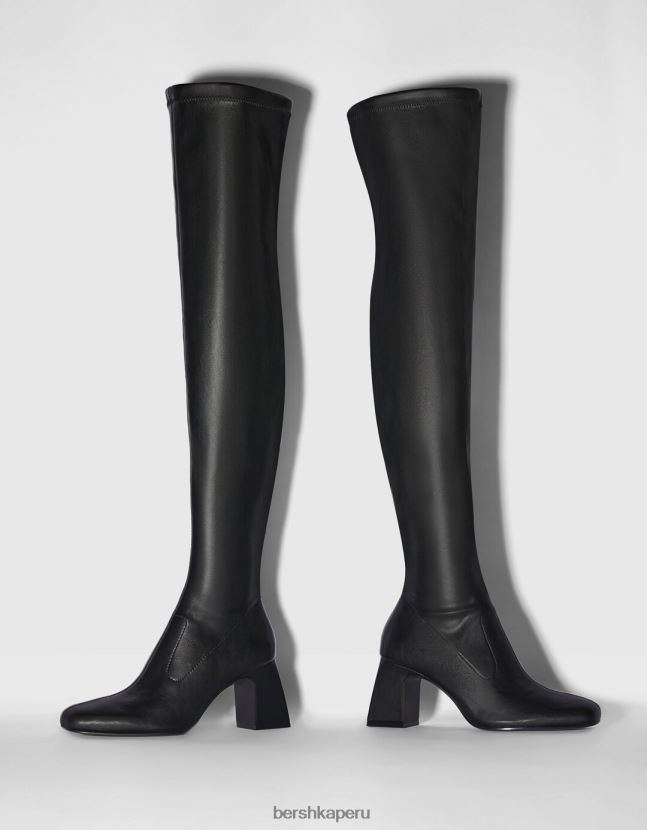 negro Bershka mujer botas mosqueteras con tacón medio 806J6B2301