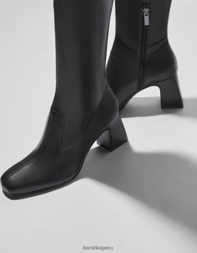 negro Bershka mujer botas mosqueteras con tacón medio 806J6B2301