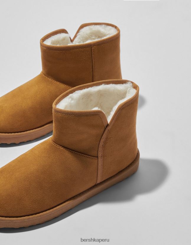 camello Bershka mujer botines con forro de piel sintética 806J6B2306