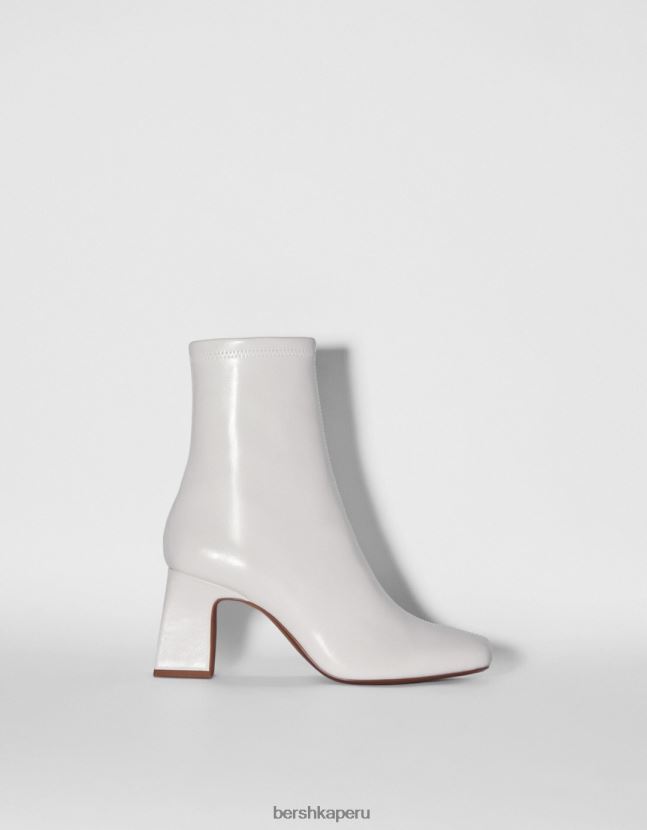 exclusivo Bershka mujer botines ajustados con tacón alto 806J6B2282