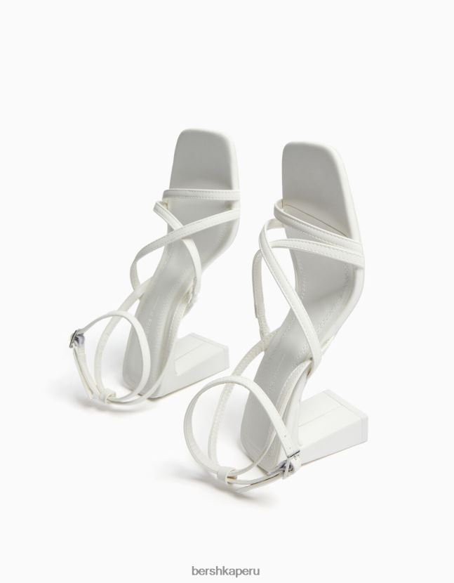 blanco Bershka mujer sandalias de tiras con tiras en el tobillo 806J6B2167