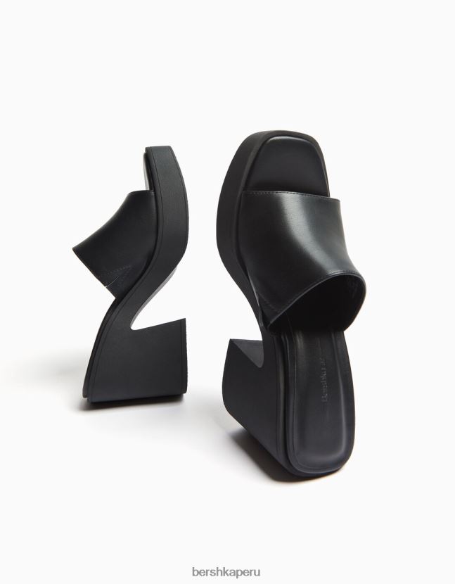 negro Bershka mujer mules con plataforma y tacón alto 806J6B2147