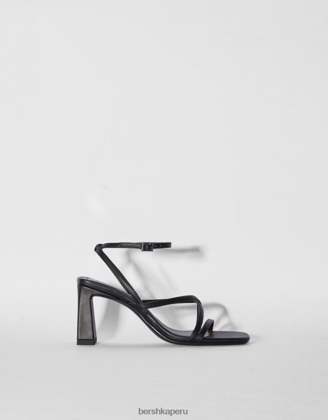 negro Bershka mujer sandalias de tiras con tiras en el tobillo 806J6B2160