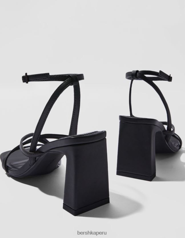 negro Bershka mujer sandalias de tiras con tiras en el tobillo 806J6B2166