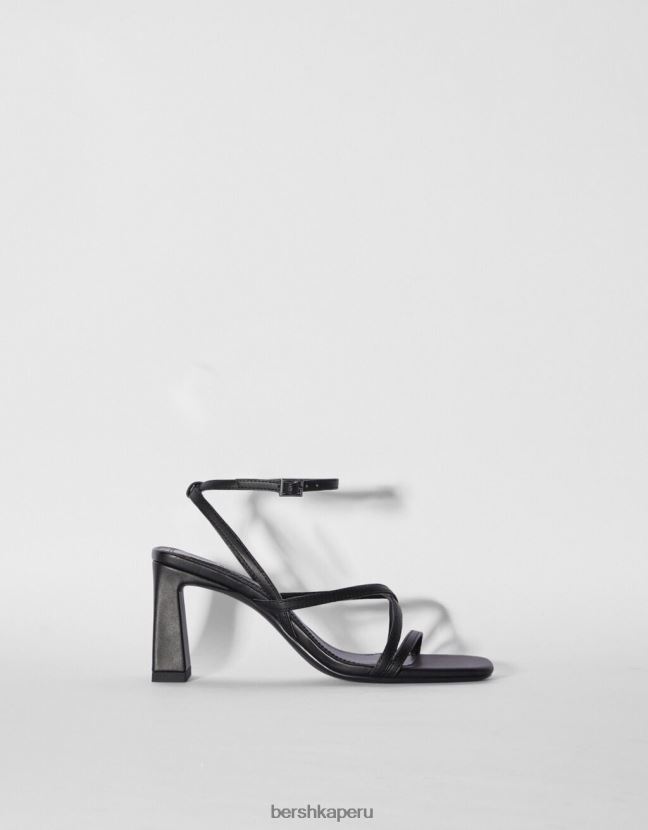 negro Bershka mujer sandalias de tiras con tiras en el tobillo 806J6B2166