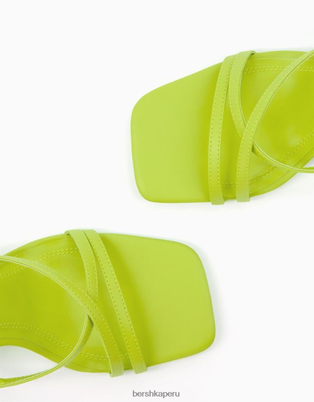 verde Bershka mujer sandalias de tiras con tiras en el tobillo 806J6B2156