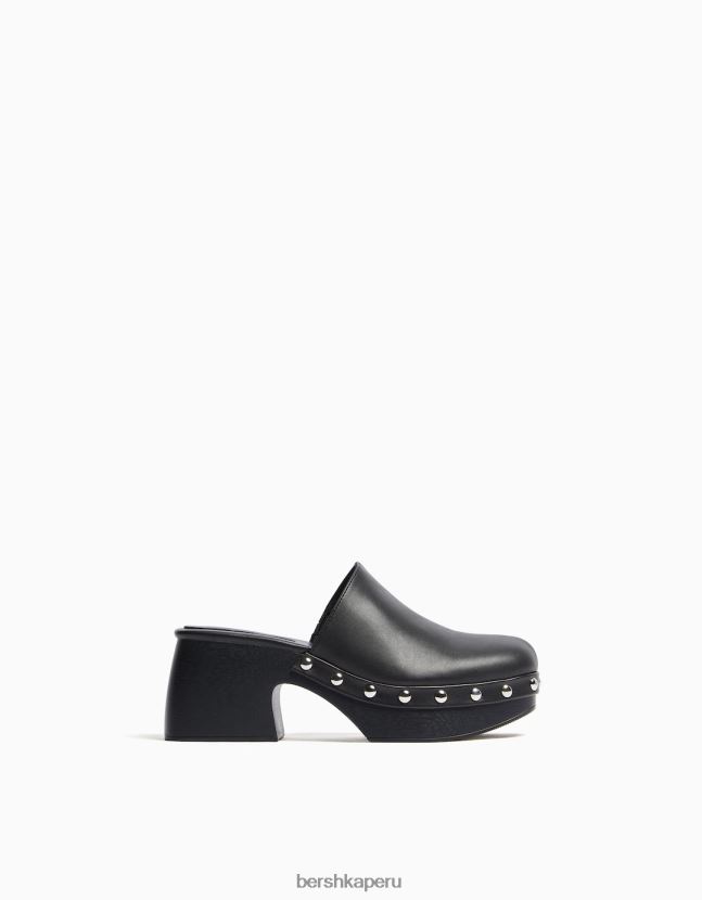 negro Bershka mujer zuecos de tacón con plataforma y tachuelas 806J6B2246