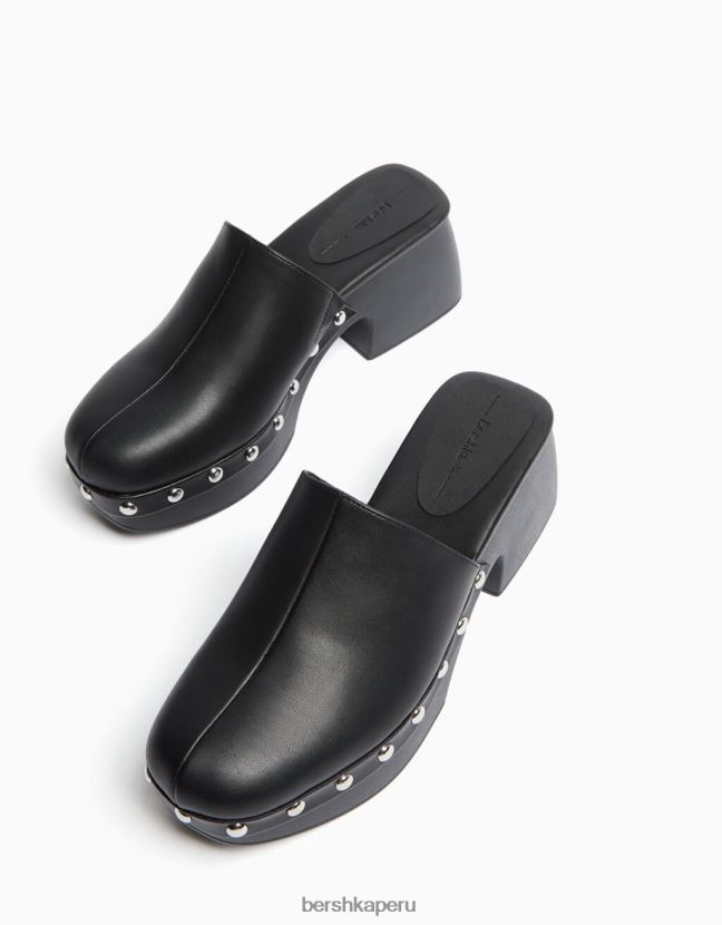 negro Bershka mujer zuecos de tacón con plataforma y tachuelas 806J6B2248