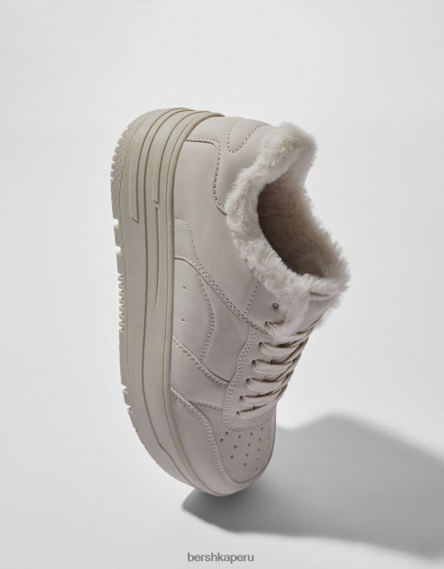 crudo Bershka mujer zapatillas deportivas con plataforma y detalle de pelo sintético 806J6B2121