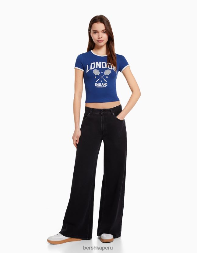 Armada Bershka unisexo camiseta de manga corta con estampado 806J6B3737