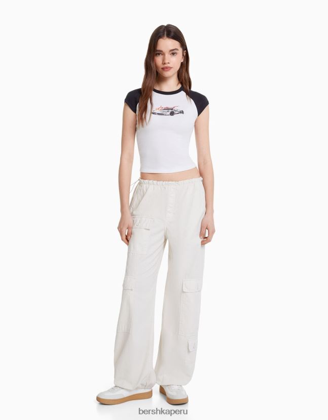 blanco negro Bershka unisexo camiseta estampada con mangas raglán cortas 806J6B3712