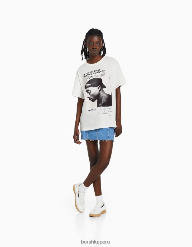 blanquecino Bershka unisexo camiseta de manga corta con estampado de tupac 806J6B3767