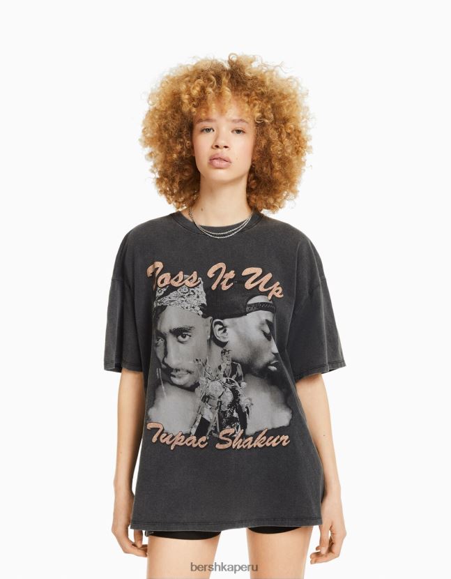 gris Bershka unisexo camiseta de manga corta con estampado de tupac 806J6B3766