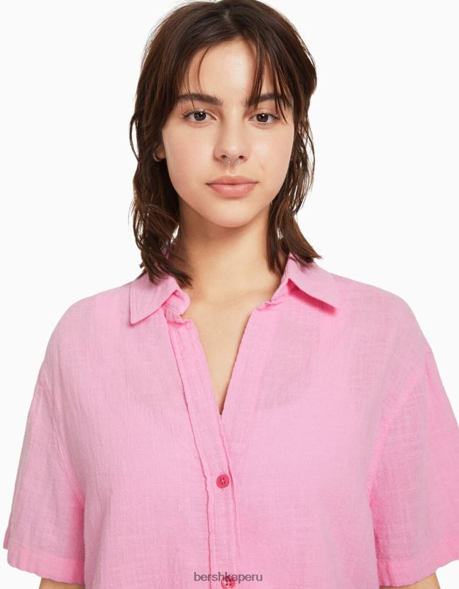 rosa Bershka unisexo camisa rústica manga corta texturizada 806J6B3796