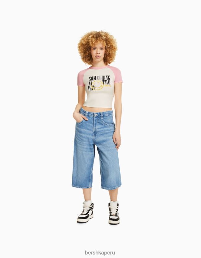 rosa Bershka unisexo camiseta con estampado de nirvana y mangas raglán cortas 806J6B3734