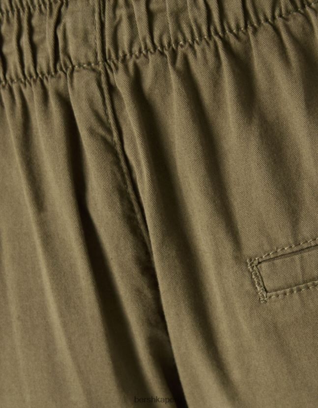 caqui Bershka unisexo pantalones de chándal de paracaídas holgados 806J6B3886