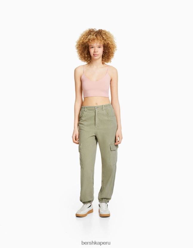 verde Bershka unisexo joggers de algodón con cintura fruncida y bolsillos 806J6B3892