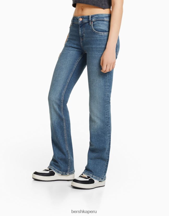 azul claro Bershka unisexo vaqueros boot-cut de cintura baja 806J6B3953
