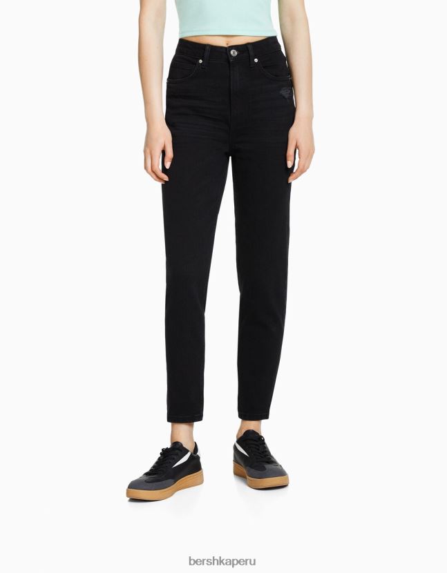 negro Bershka unisexo vaqueros mom slim de corte cómodo 806J6B3921